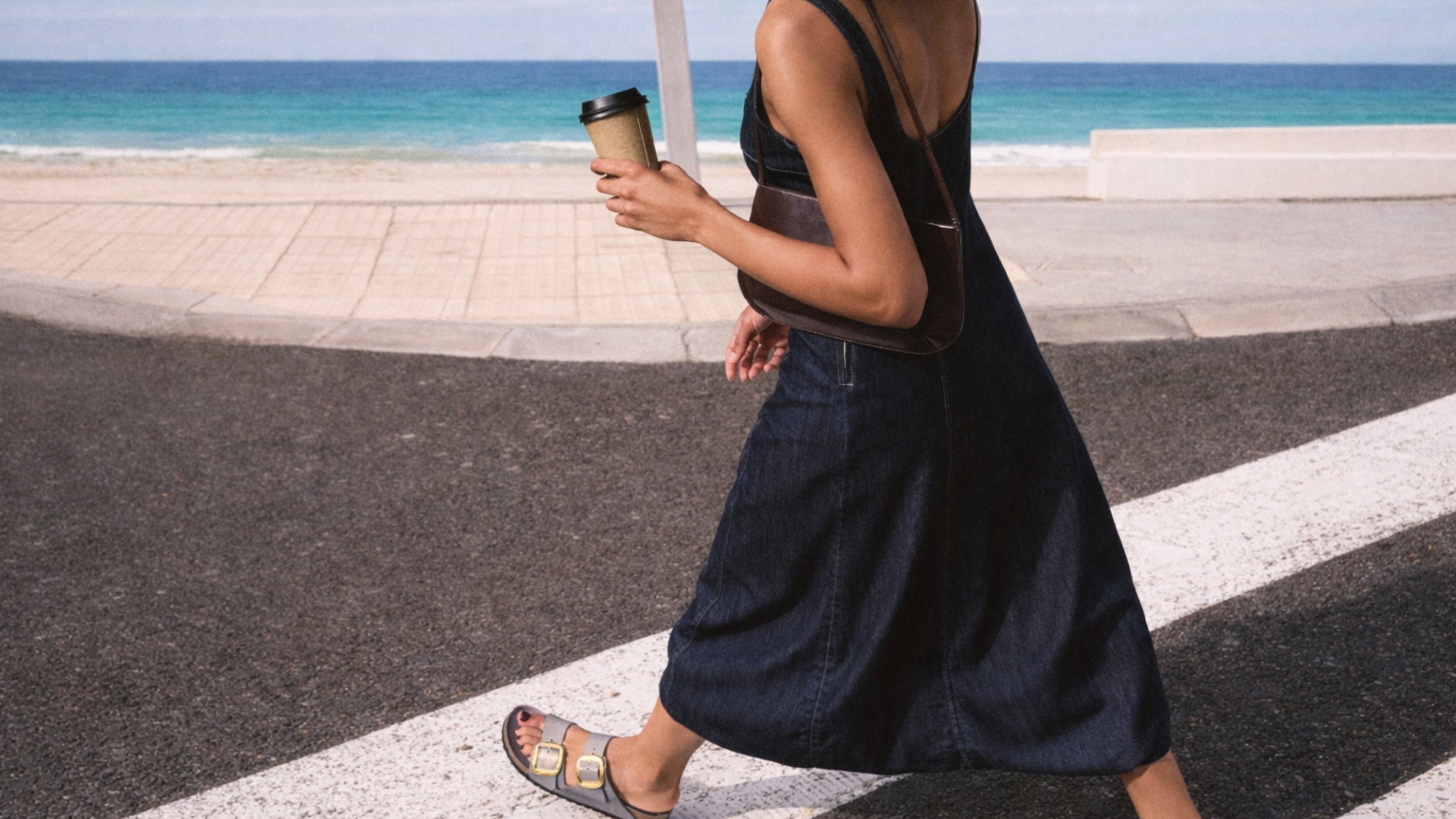 Imperm&eacute;abiliser des Birkenstock en daim et cuir pour les prot&eacute;ger de l&rsquo;eau et des taches